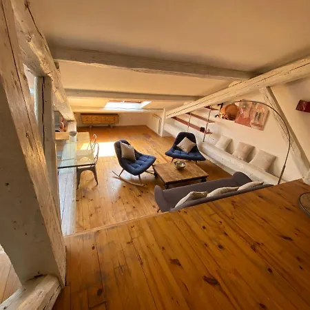 Atypique Sous Les Toits D'avignon Au Coeur De L'intra-muros Avec Parking Avignon