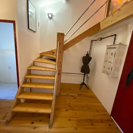Apartment Atypique Sous Les Toits D'avignon Au Coeur De L'intra-muros Avec Parking Avignon